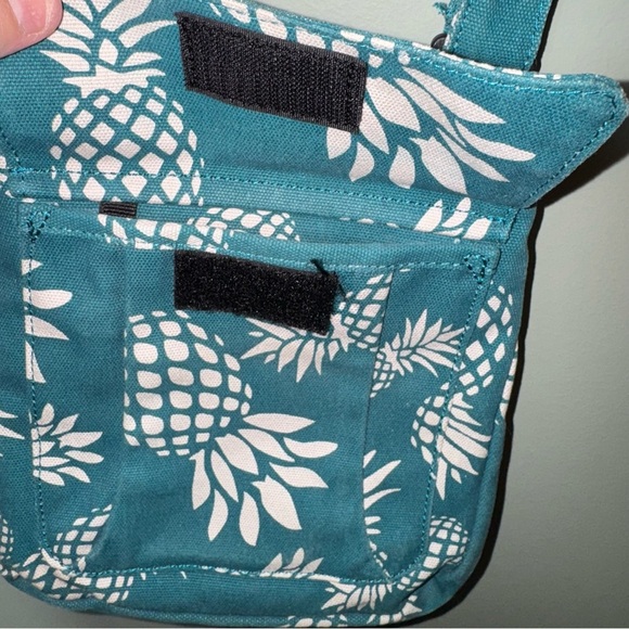 Kavu Teal Green Pineapple Print Canvas Cross Body Bag Great Condition Summer - Picture 3 of 7